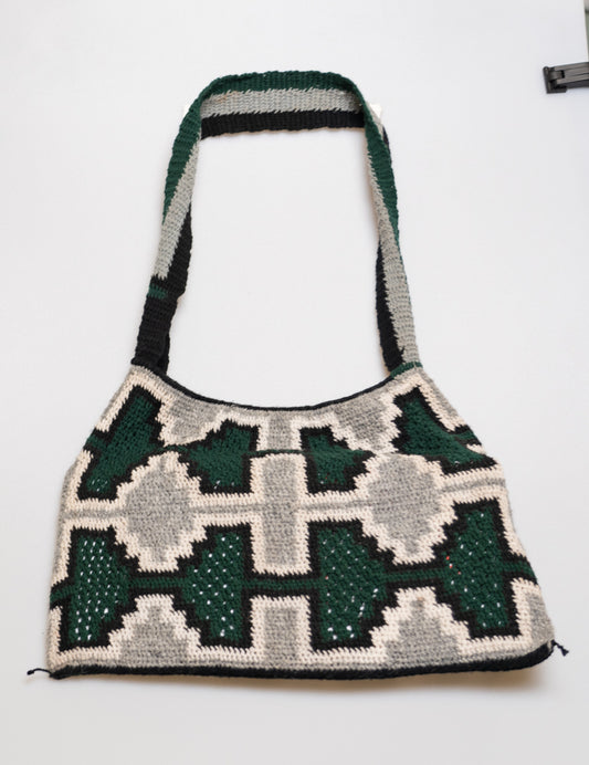 Lynda Jonnah’s Diamond Bilum